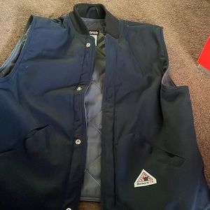 Fire retardant vest